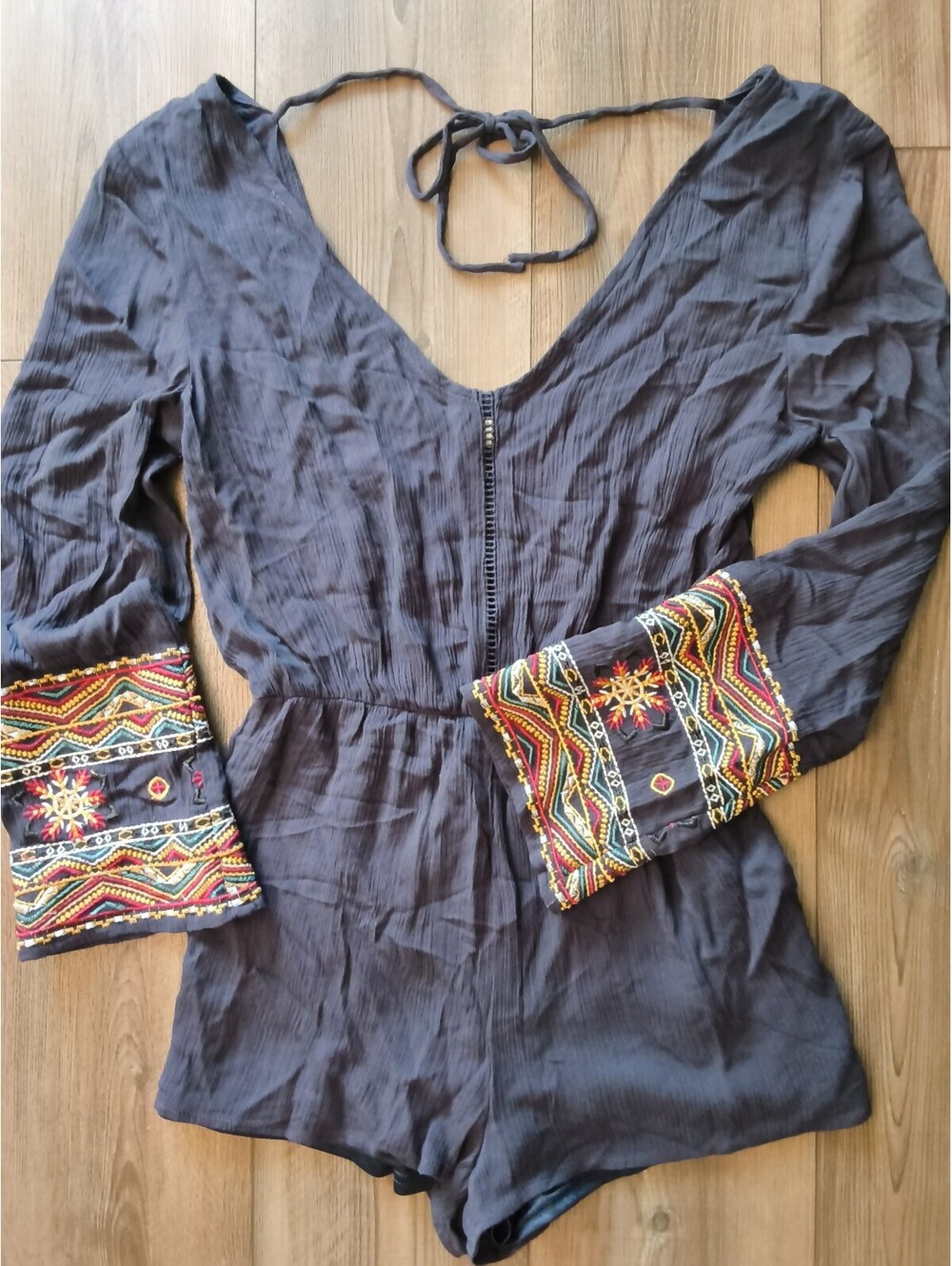 En Crème Women's Small Blue Boho Romper Embroidered Bell Sleeves Open Back